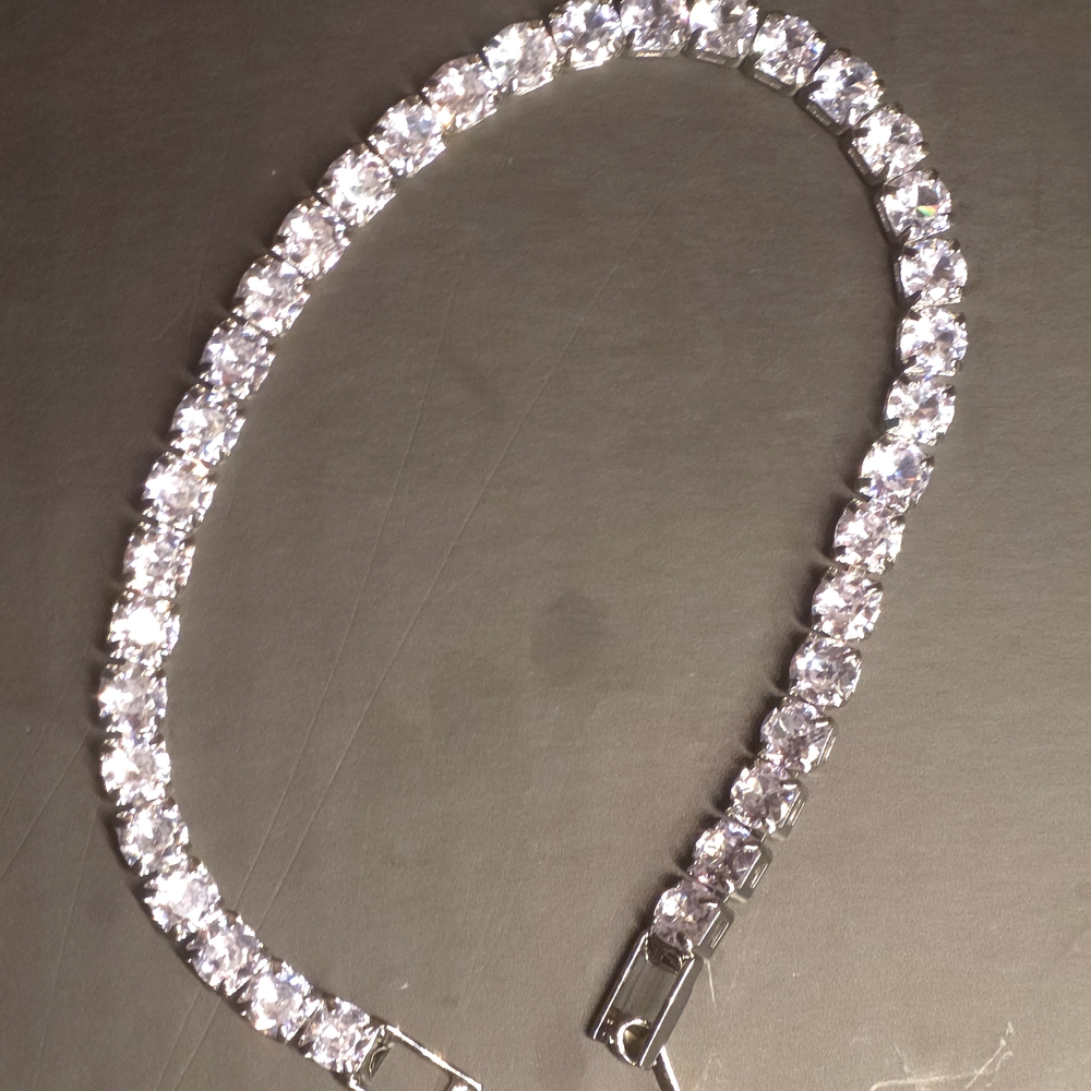 Classic Cubic Zirconia Tennis Bracelet Silver 7" - Picture 3 of 6